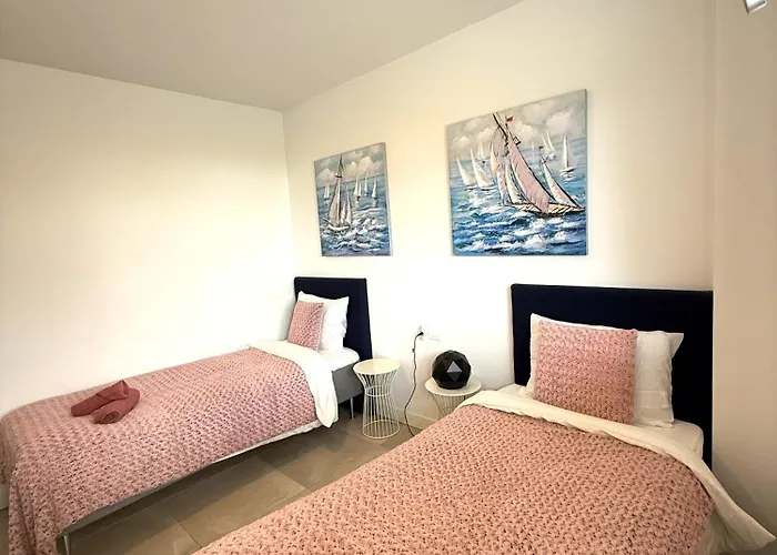 Happy Travel Panoramica