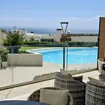 Апартаменти Happy Travel Panoramica Фуенхірола