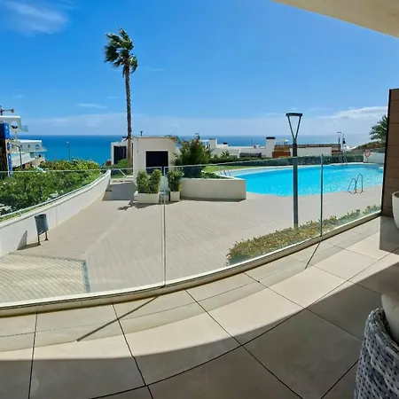 Happy Travel Panoramica Фуенхірола